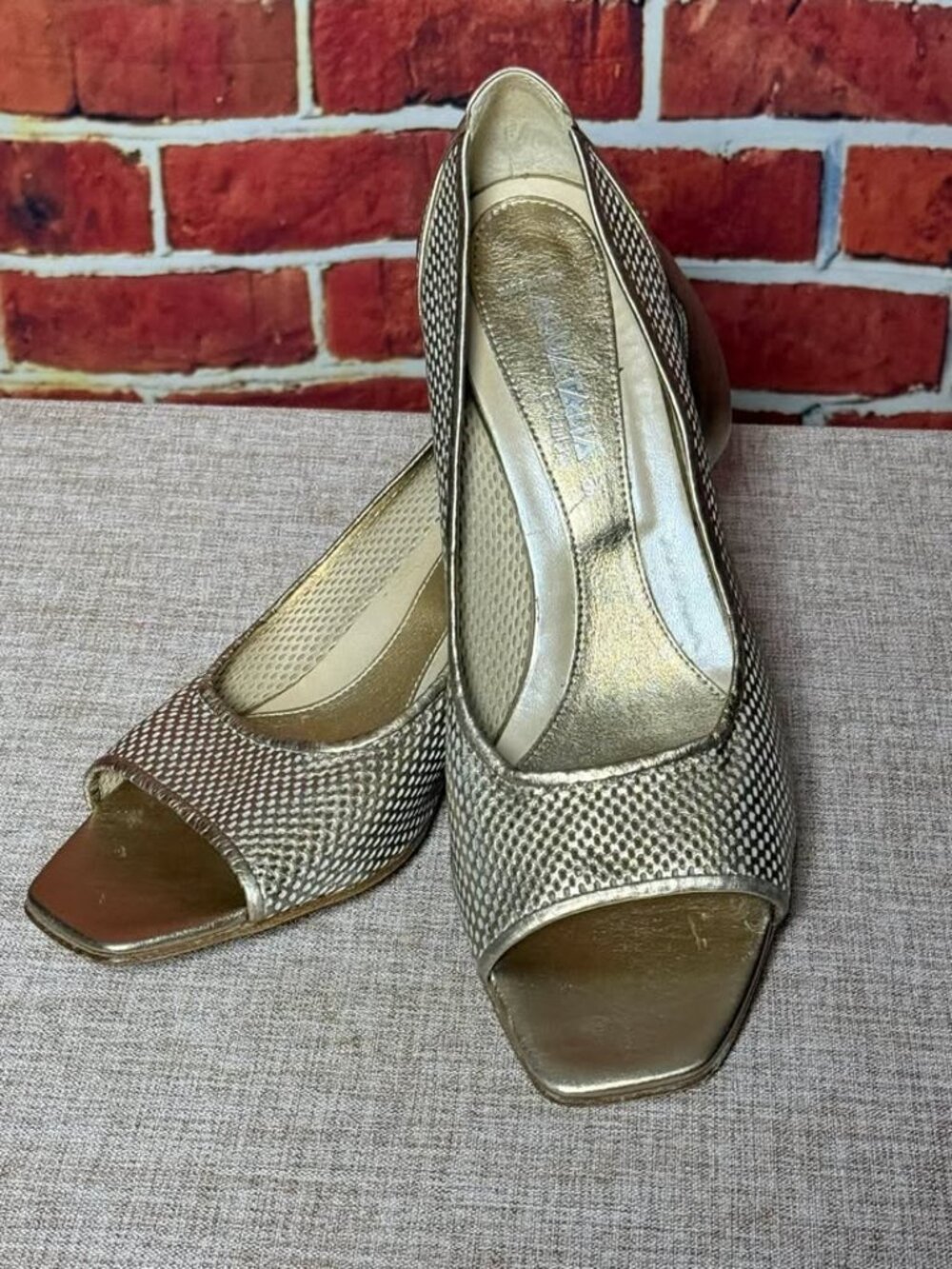 Aquatalia by Marvin K. Metallic Peep Toe Heels – Made in Italy – Size 9.5